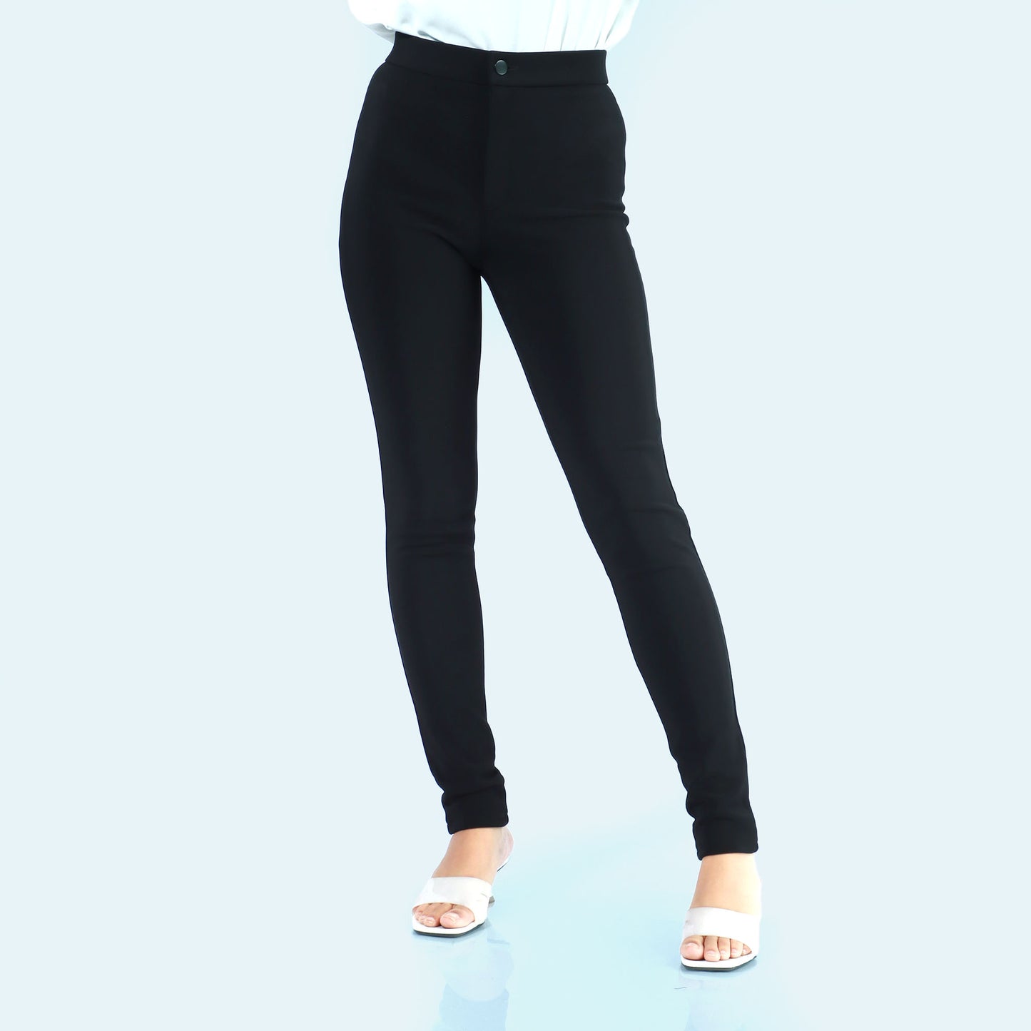 Skinny Fit High-Rise Clean Look Stretchable Formal Pant